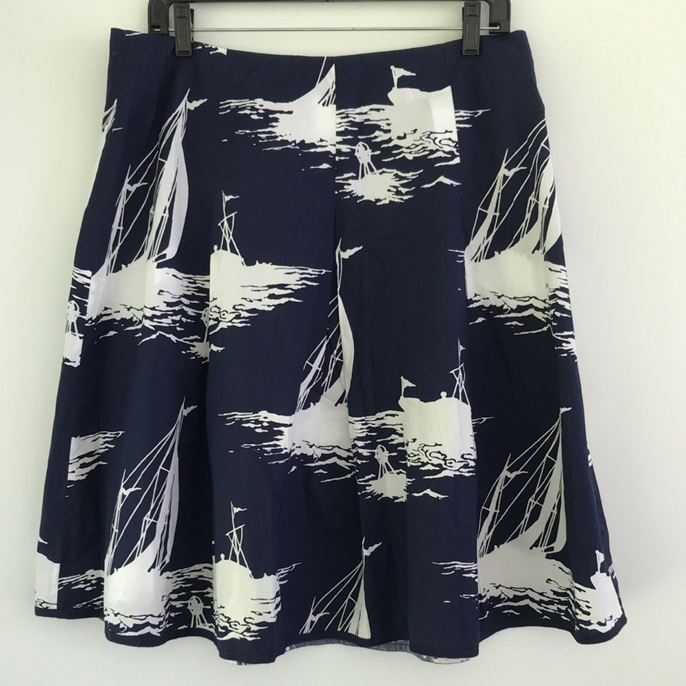 Talbots Navy & White Novelty Sailboat Print A-Line Skirt 12P 100% cotton